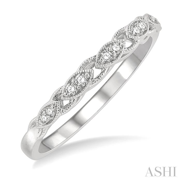 //www.sachsjewelers.com/upload/product_ashi/147E9FHWG-WB_ANGVEW_ENLRES.jpg